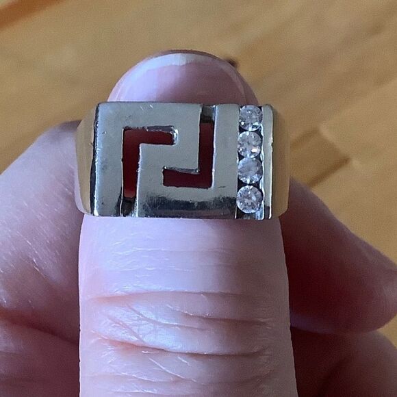 sterling SILVER GREEK KEY WHITE ZIRCON RING SIZE US 8.5 - Picture 7 of 8
